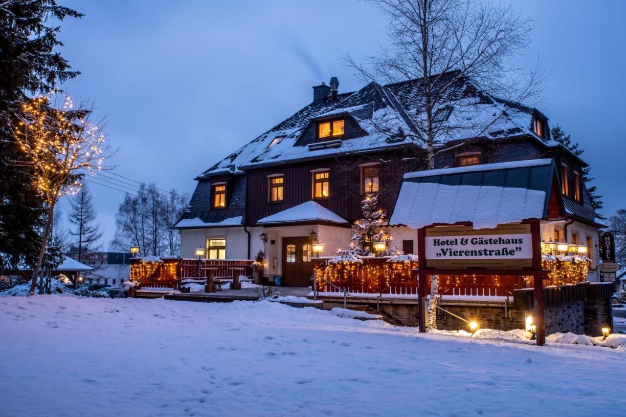 Hotel Vierenstrasse Neudorf  ภายนอก รูปภาพ
