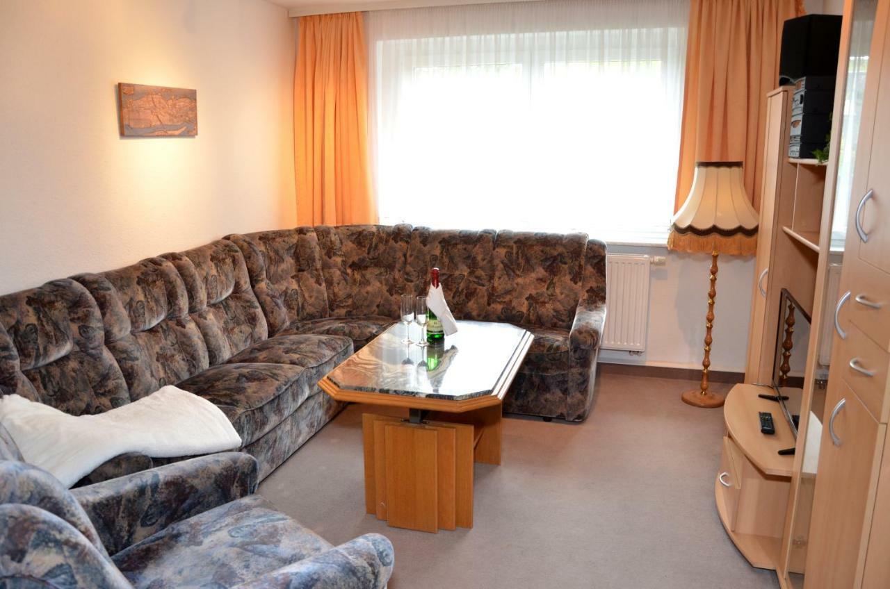 Hotel Vierenstrasse Neudorf  ภายนอก รูปภาพ